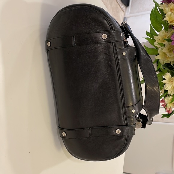 ROGER VIVIER PARIS  BLACK TOTE BAG - Picture 7 of 11